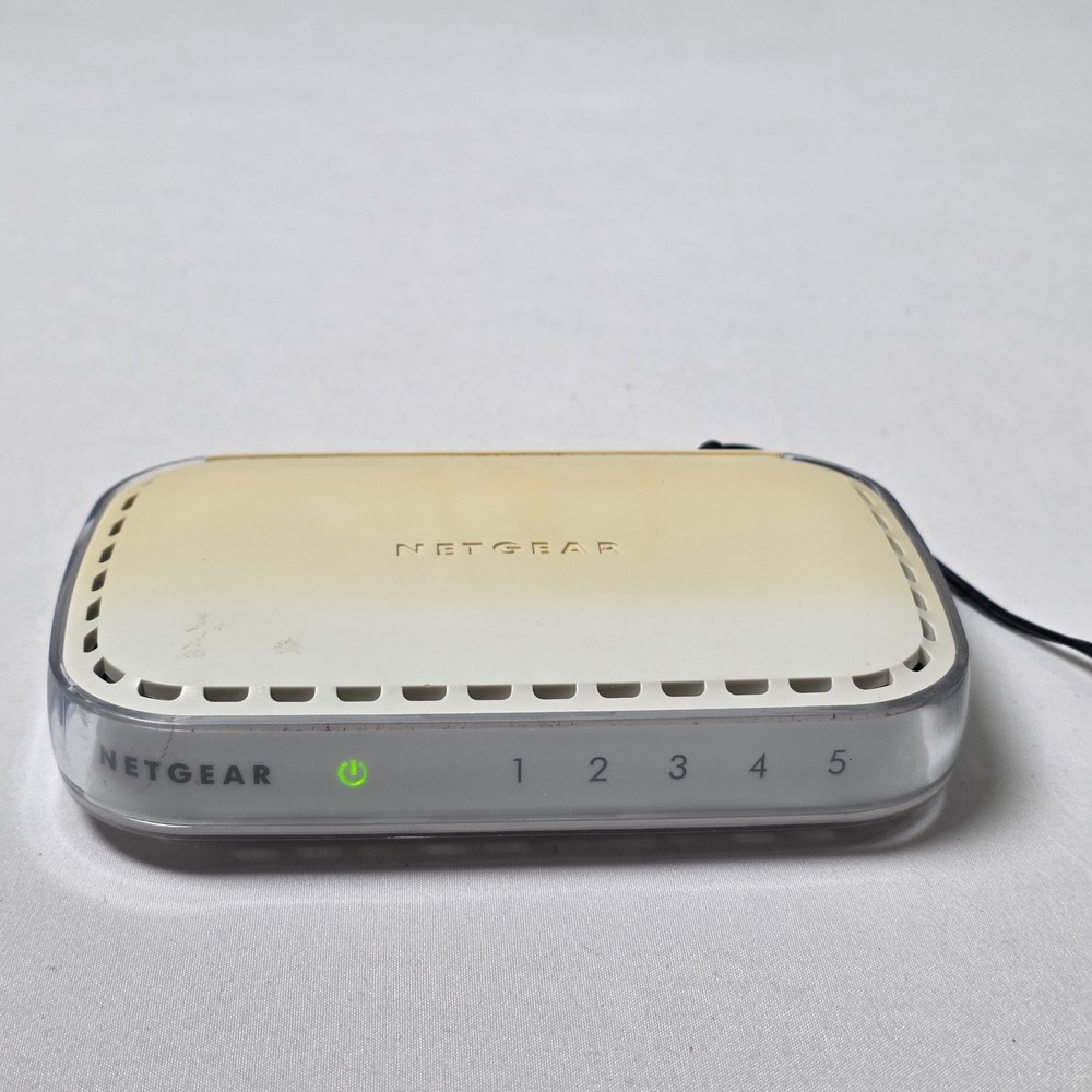 Netgear‎ FS605 v3 5 Port Fast Ethernet Switch 10/100 Mbps Tested
